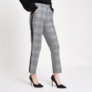 Zara Grey Tailored Trousers (Size Medium)